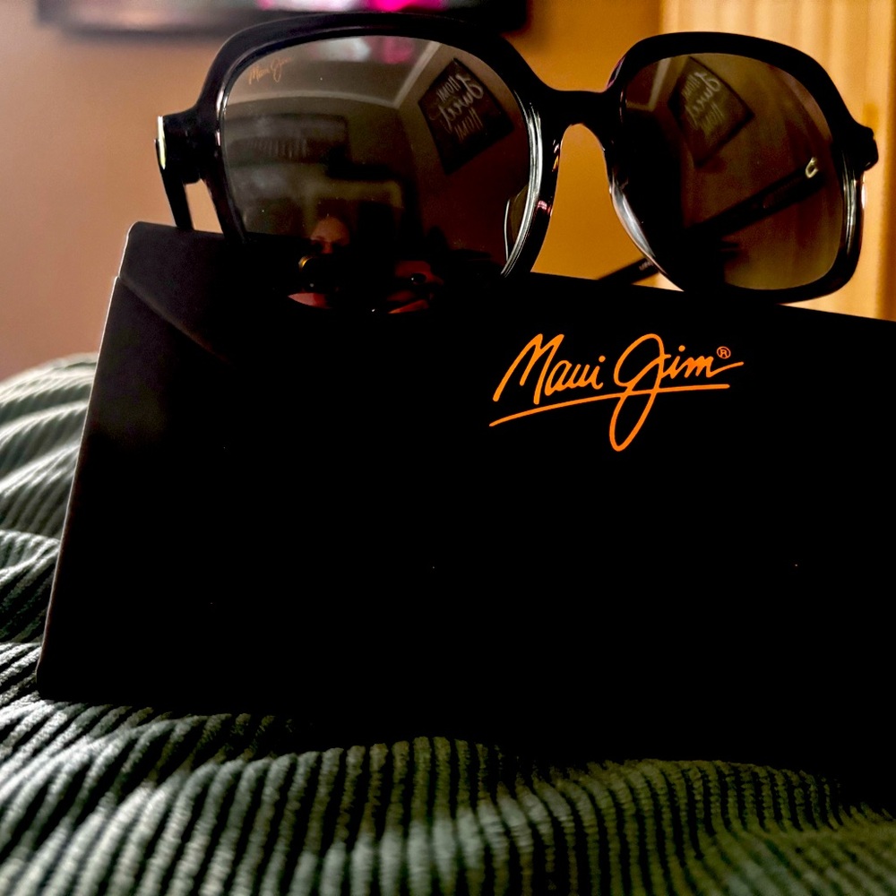 MAUI JIM “LITTLE BELL” sunglasses